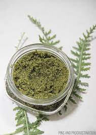Green tea face scrub